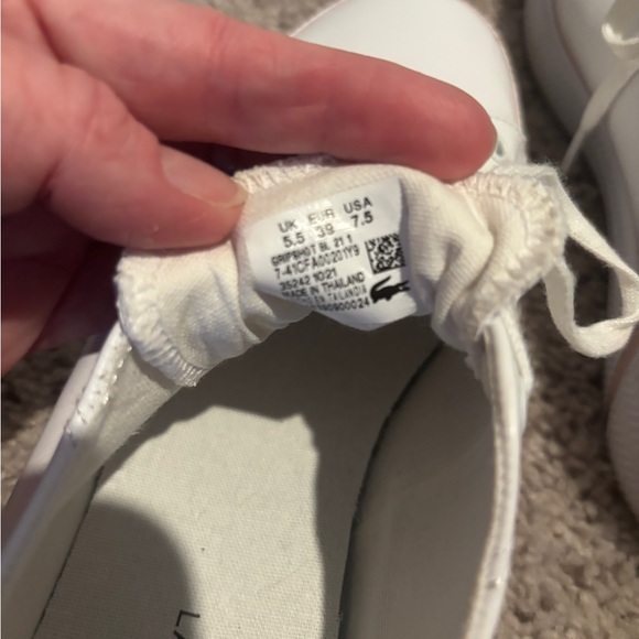 Lacoste White Sneakers Classic Canvas Comfort - Picture 8 of 8